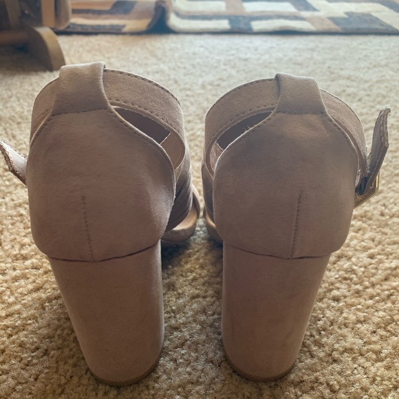 ❌SOLD❌Nude Suede Heels - Picture 3 of 4